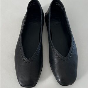 Frye Women's Black Leather Flats